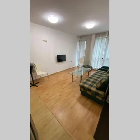 Apartment Слънчев И Уютен Апартамент В Оазис 3 *